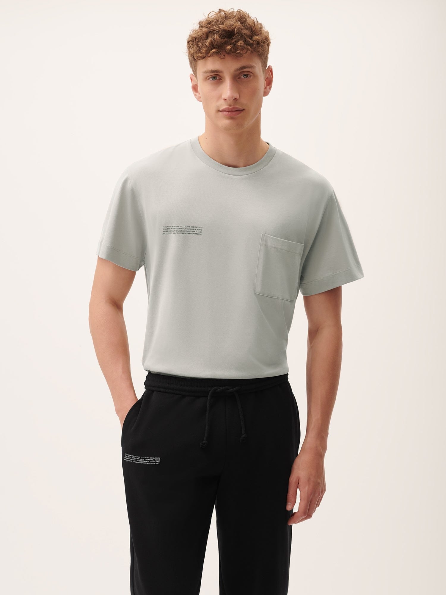 Men_s-365-Lightweight-Pocket-T-shirt-Stone-male-1.jpg